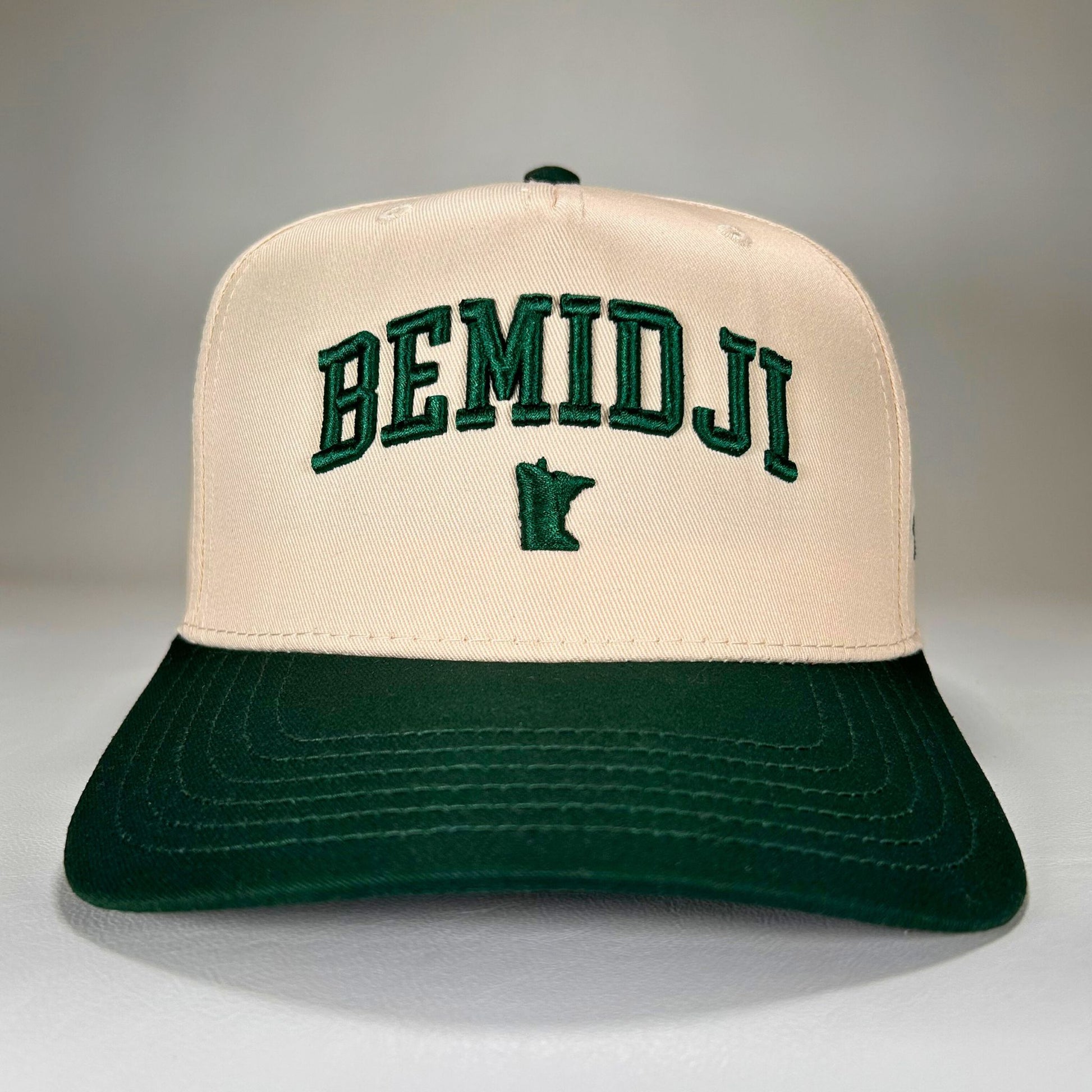 BEMIDJI vintage 5-panel hat with puff embroidery and green bill