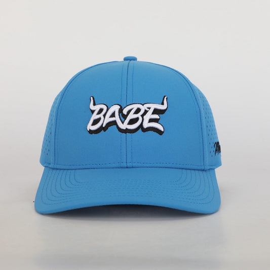 The Babe | Perforated 6-Panel Snapback Hat - Minny Golf Co